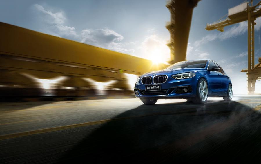  BMW 125i Sedan Sport Line 2017 года  (фото 9 из 9)